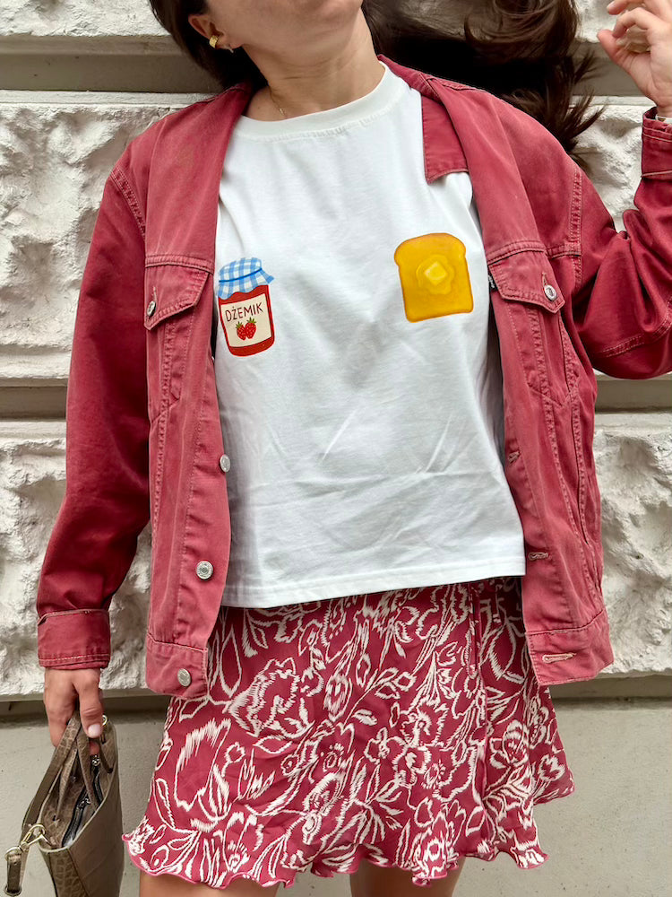 Polska marka modowa • odzieżowa • polskie marki • moda • stylizacje • ootd • fashion outfit ideas • letnie stylizacje • inspiracje modowe • bób • jedzenie • polskie lato • dieta 

Jagodzianka• Pierogi z jagodzami • Bób • Makaron z truskawkami • Oranżada • Kefir • Chłodnik • Dżemik i Tost